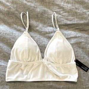 Velvet Bralette never worn! ❤️